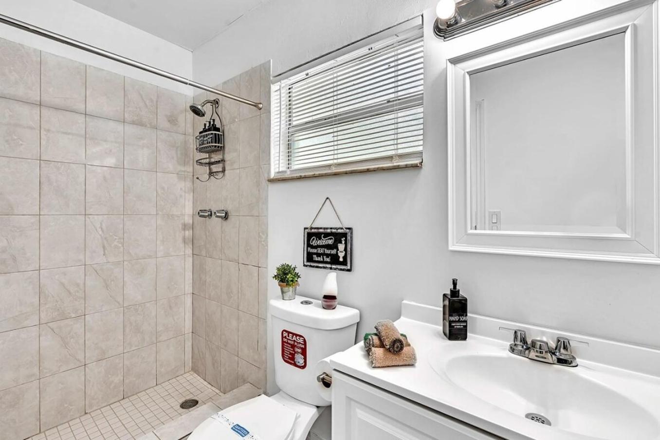Large Studio Suite Close To Beach And Casino Db3 دانيا بيتش المظهر الخارجي الصورة